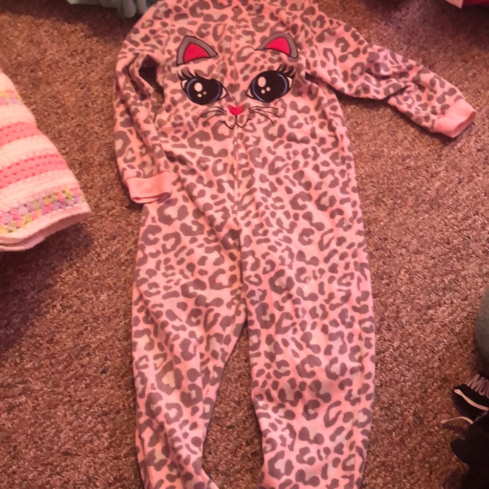Pajama - Picture 2 of 2